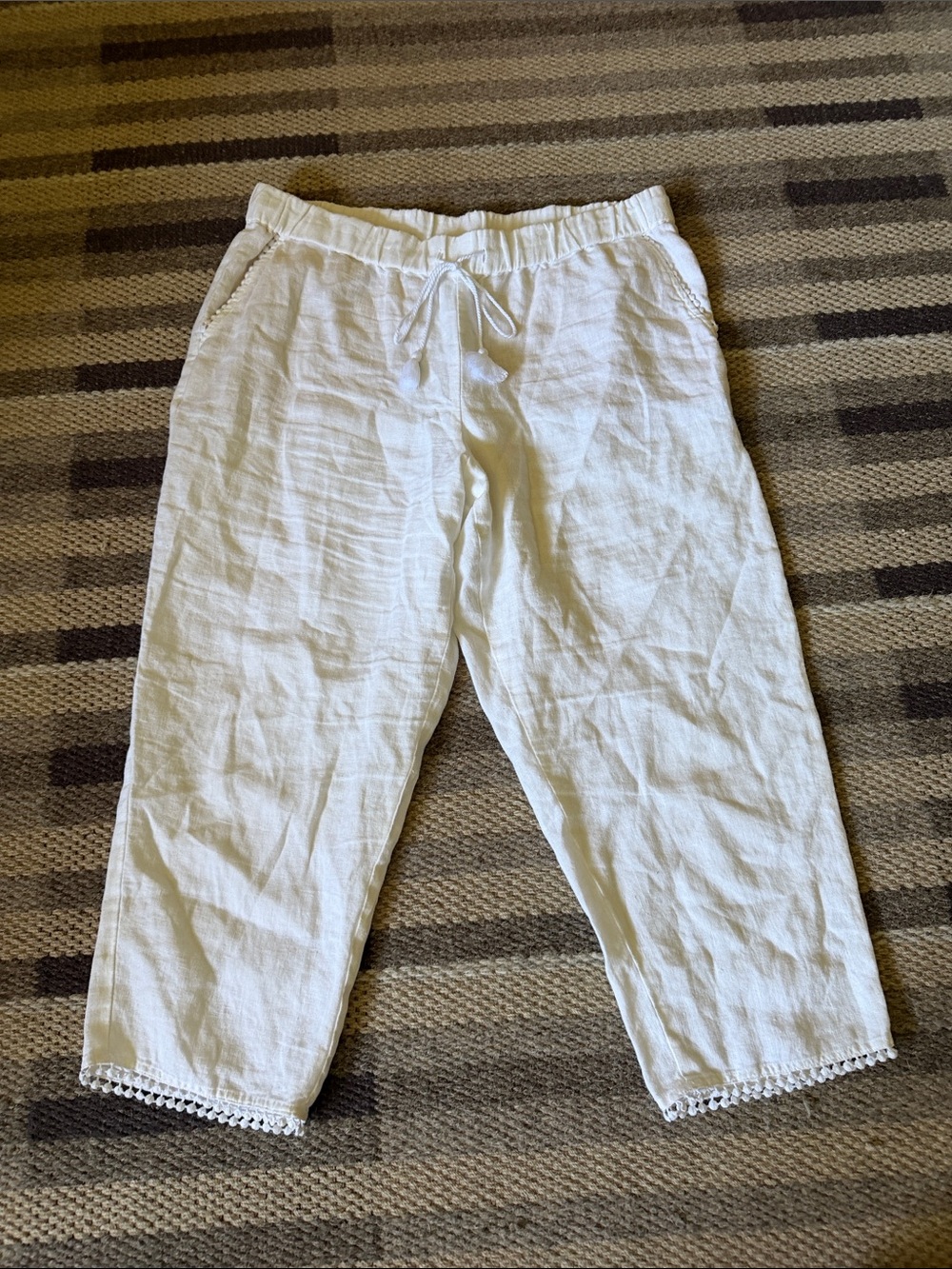 Talbots White Linen Drawstring Cropped Capri Pants